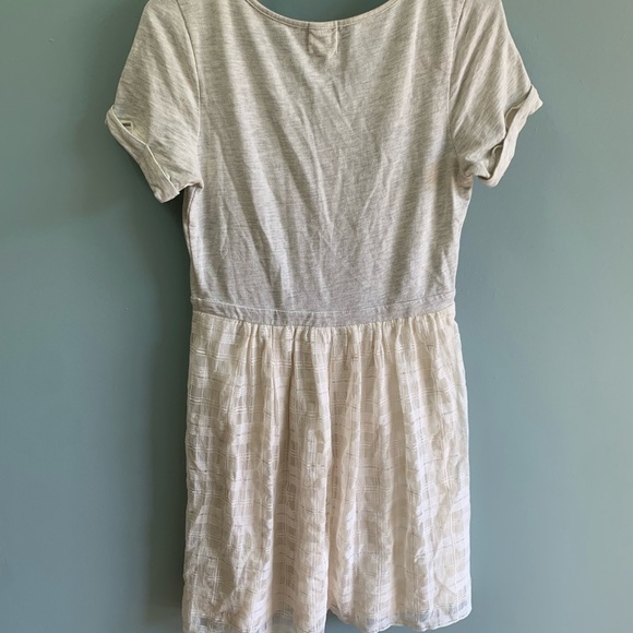 Anthropologie’s Everleigh Beautiful Cream Dress Size Small - Picture 4 of 6